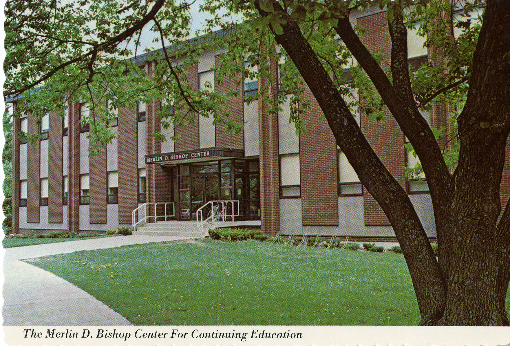 Postcard of the Merlin D. Bishop Center, University of Connecticut